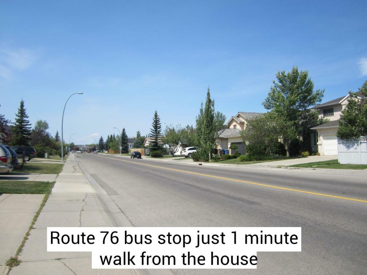 Brother Li Homestay Calgary Zewnętrze zdjęcie